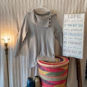 Oversized Silver Sweater with Sparkle Tones